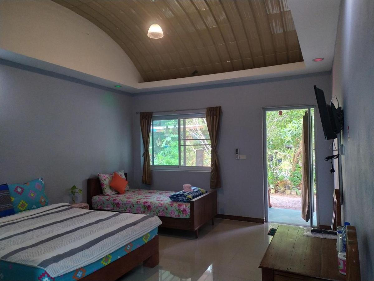 Ariya Garden Home Chumphon Bagian luar foto