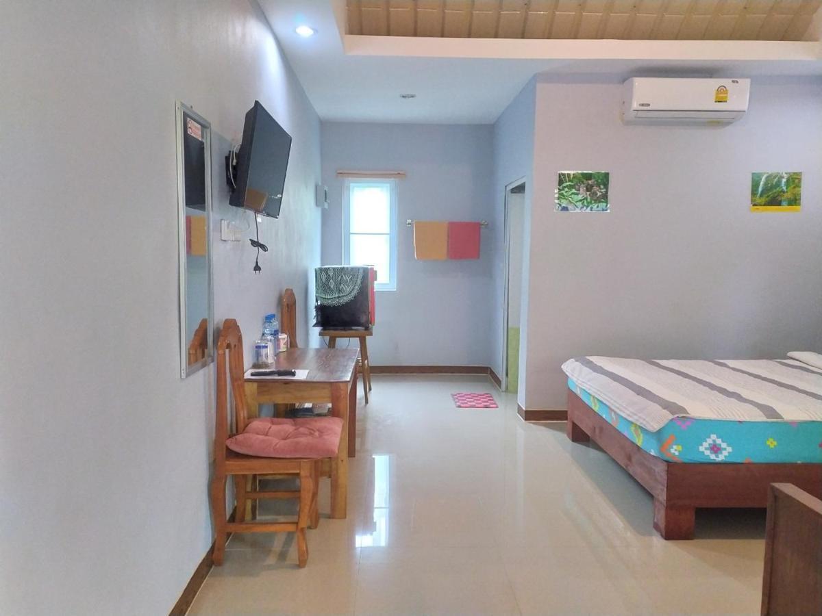 Ariya Garden Home Chumphon Bagian luar foto